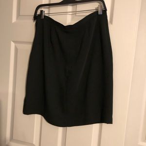Never worn woman skirt